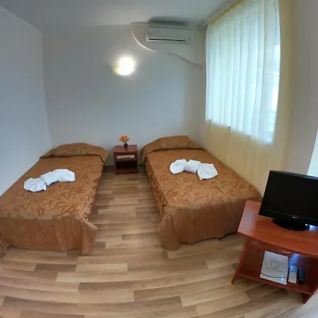 Incognito Szálloda 3*