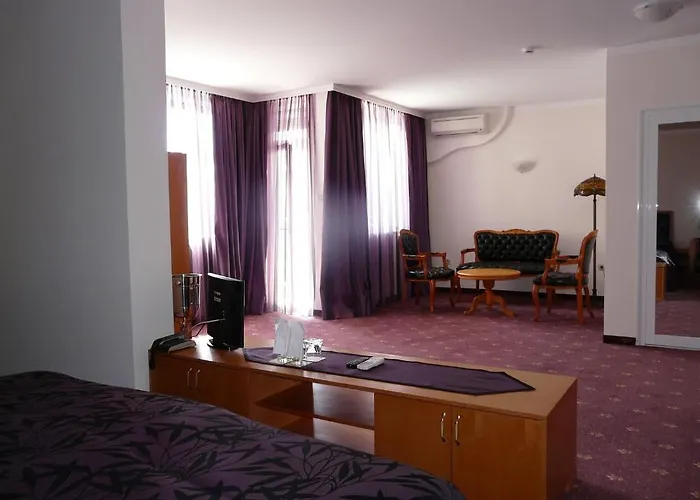 Incognito Szálloda 3*